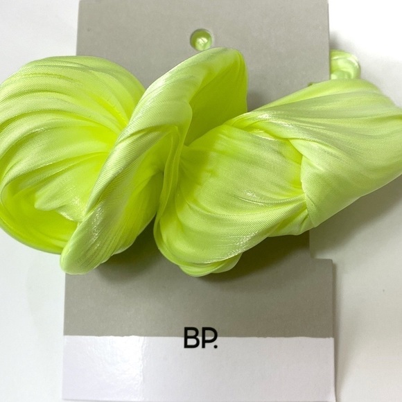 Nordstrom BP neon green scrunchie NWT - Picture 1 of 3
